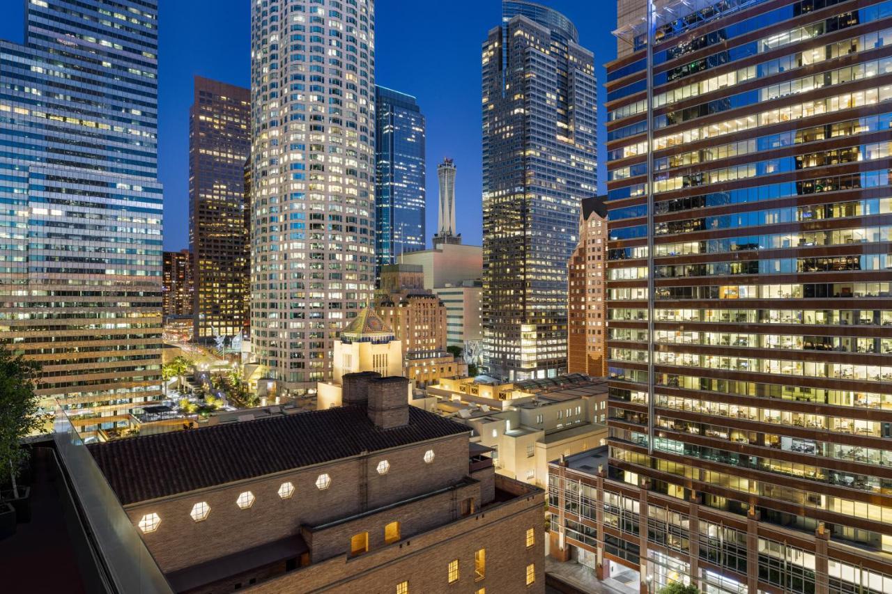 Hotel The Delphi Downtown La 4*